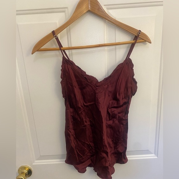 Wilfred Tops - Wilfred Aritzia cupro maroon camisole with adjustable straps size small
